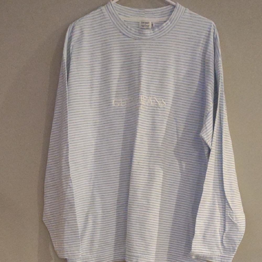 Vintage‎ Guess Men's Medium Light Blue and White Striped Long Sleeve Shirt